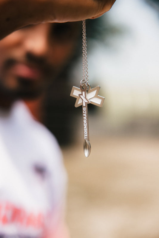 Silver (spoon) chain